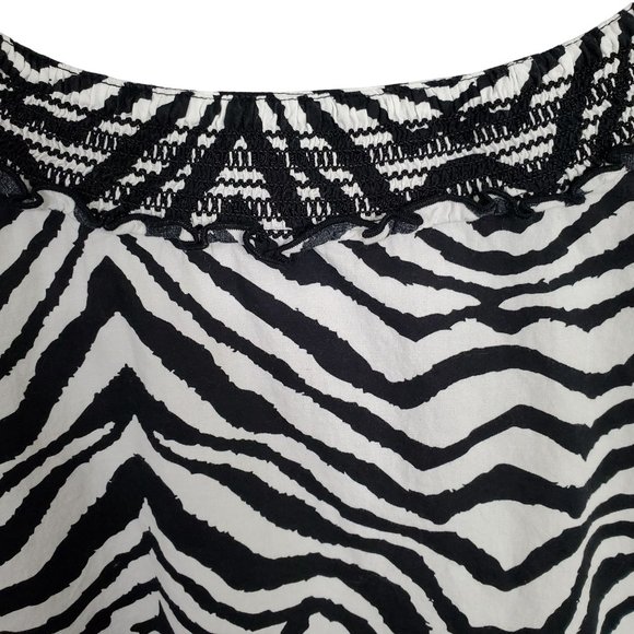 Dana Buchman Size 3X Blouse Zebra Stripe Ruffle V-neck Pullover Cotton Stretch - Picture 7 of 9